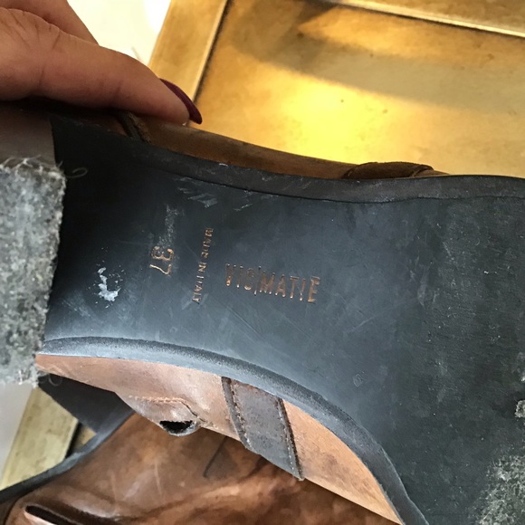 Boots - Picture 7 of 8